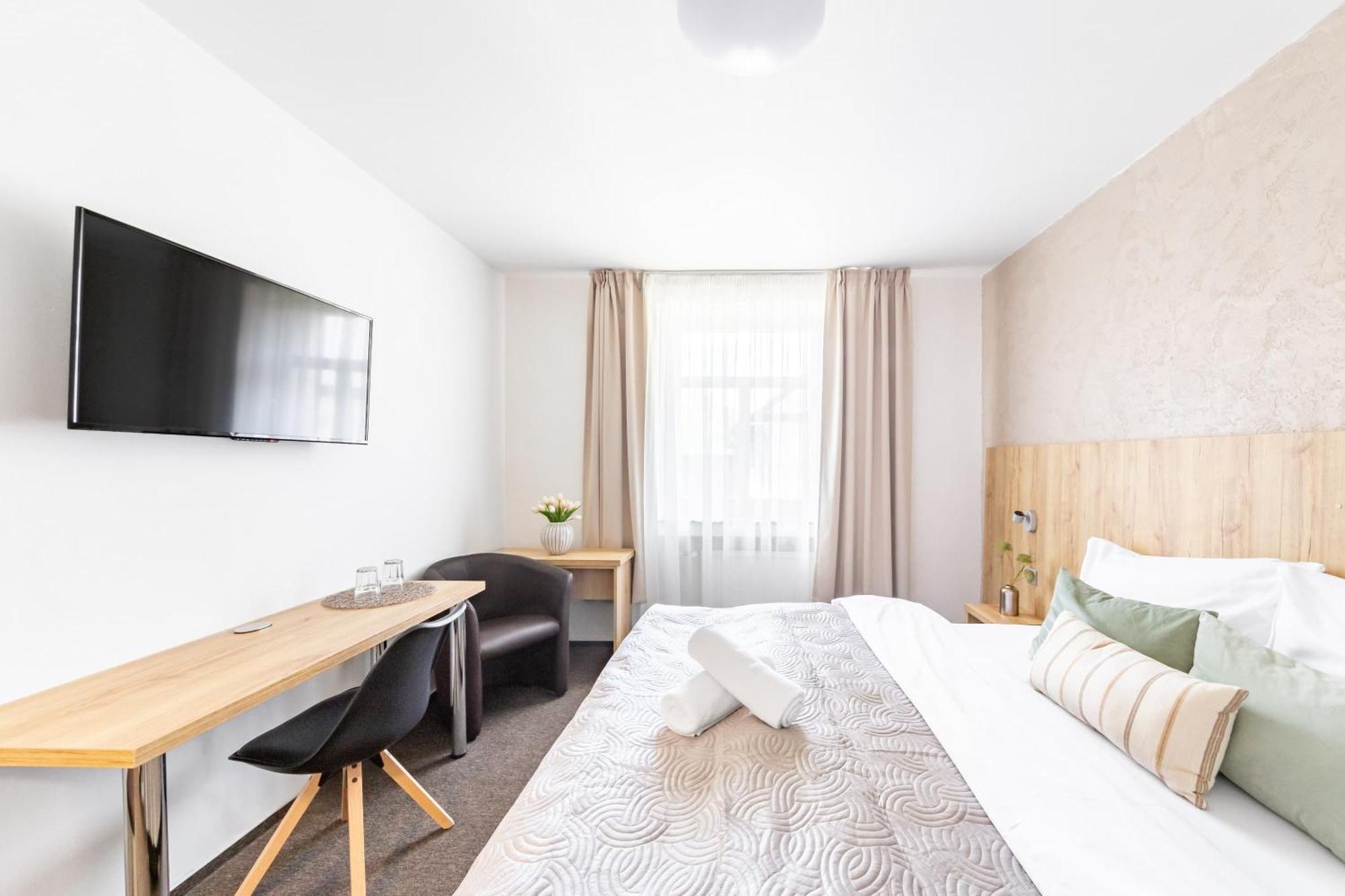 Hotel Snezne מראה חיצוני תמונה