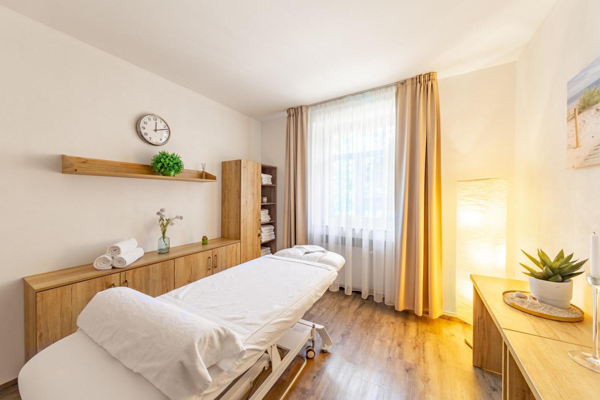 Hotel Snezne מראה חיצוני תמונה