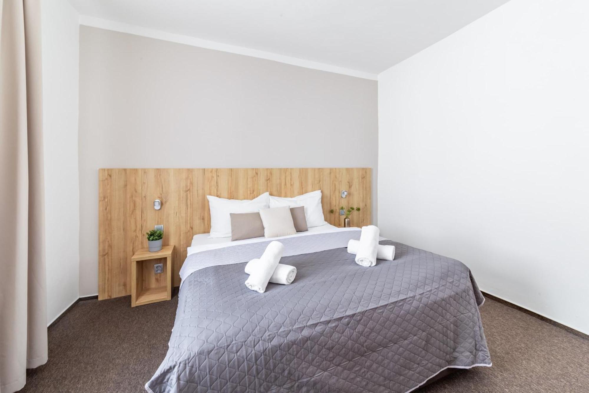 Hotel Snezne מראה חיצוני תמונה