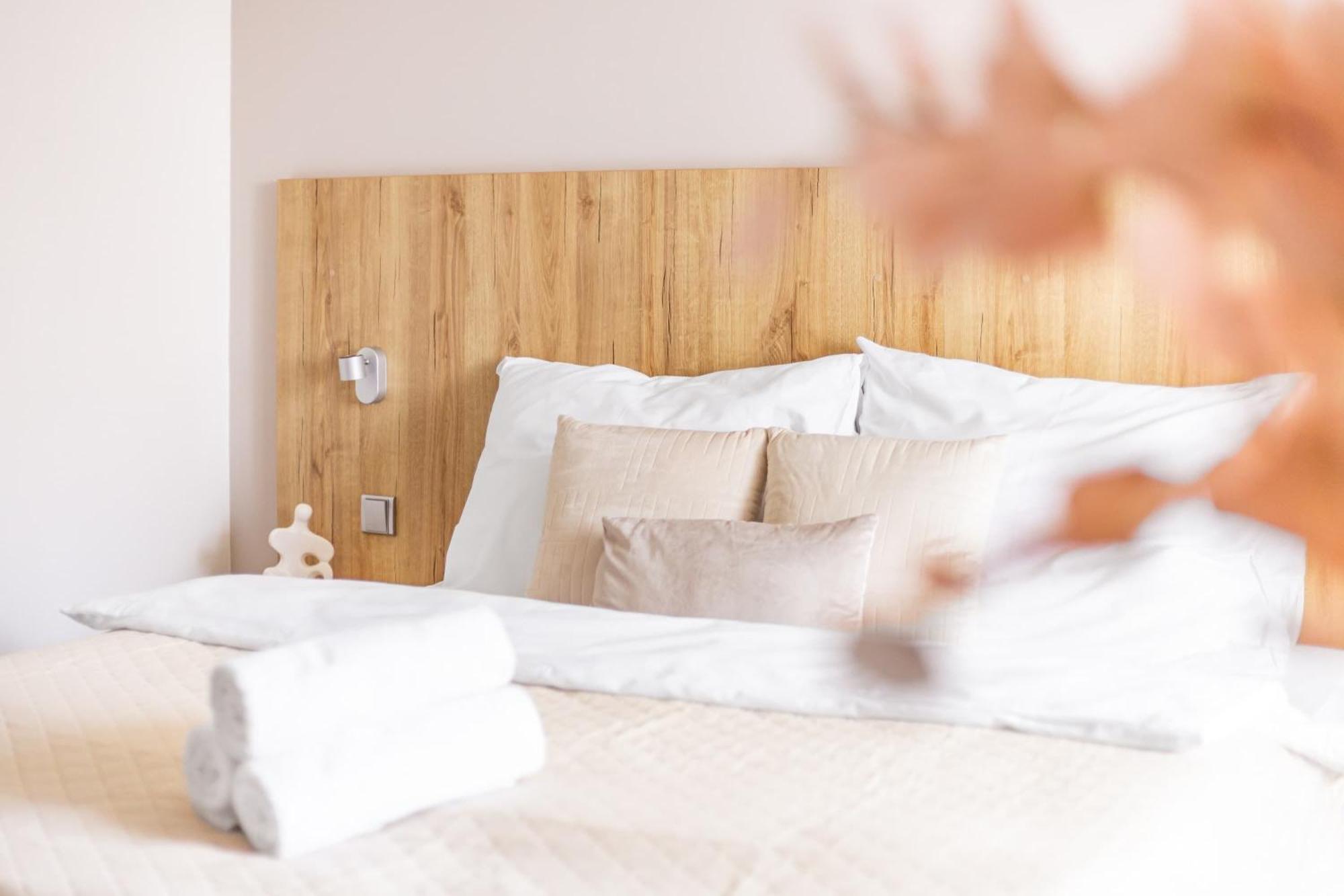 Hotel Snezne מראה חיצוני תמונה